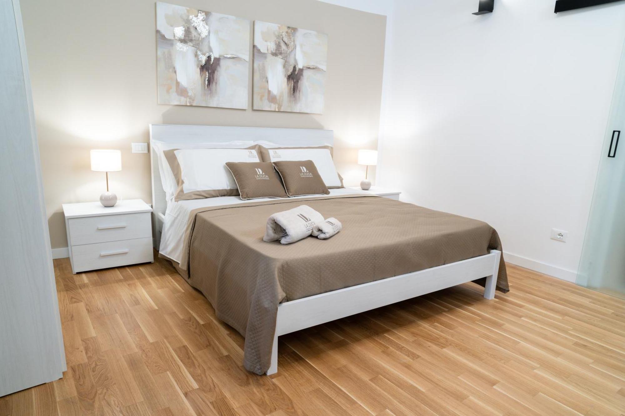 La Duca Suites & Apartments Palerme Extérieur photo