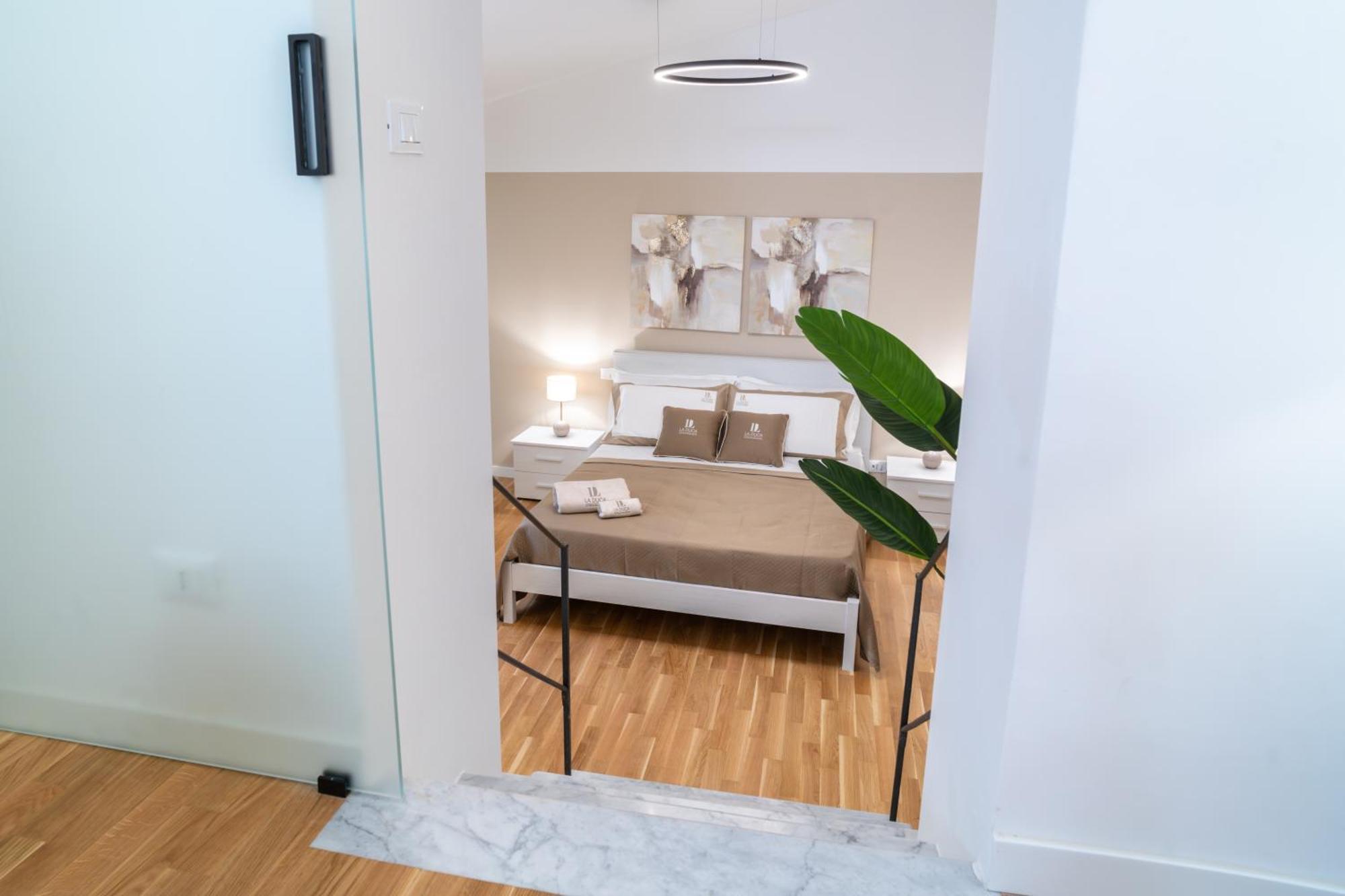 La Duca Suites & Apartments Palerme Extérieur photo