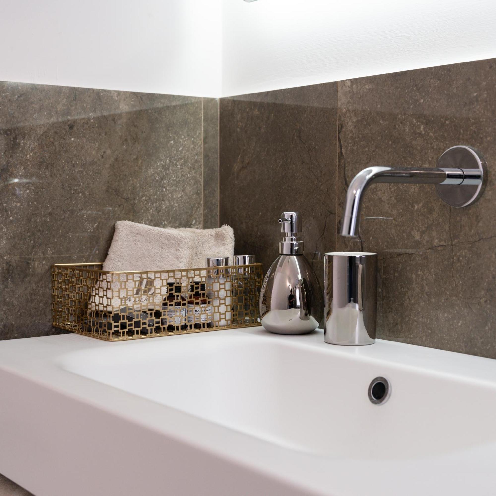 La Duca Suites & Apartments Palerme Extérieur photo